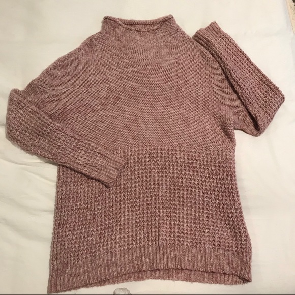 American Eagle Outfitters Sweaters - American Eagle pink mock turtleneck sweater